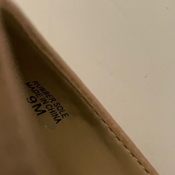 NWT Ann Taylor Carson Leather Tassel Pump in Maple Blush Size 9 - Picture 10 of 11